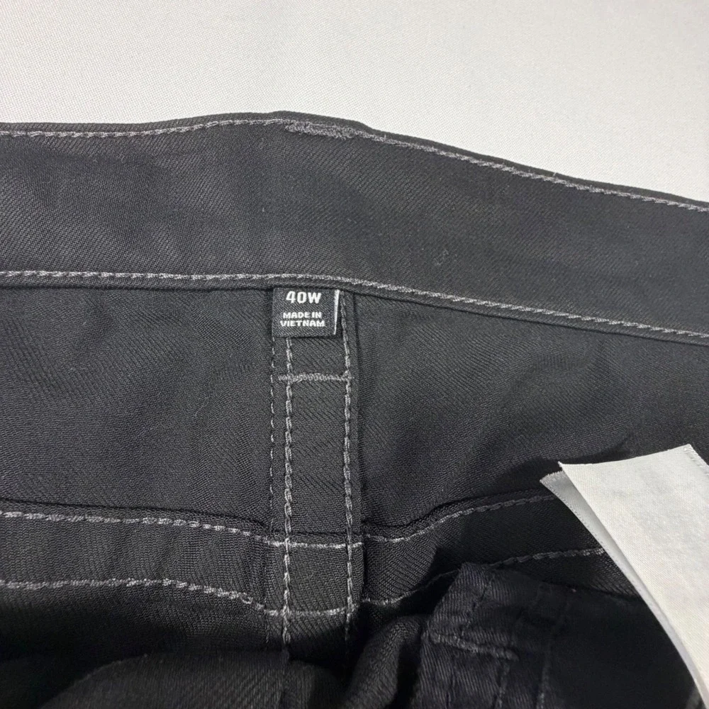 True Religion Ricky Relaxed Straight Black Pants Mens 40W‎ Horseshoe Flap Pocket